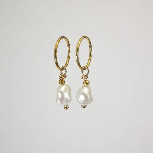 Keshi Pearl Sleeper Hoops