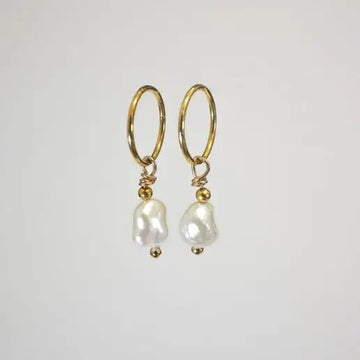 Keshi Pearl Sleeper Hoops