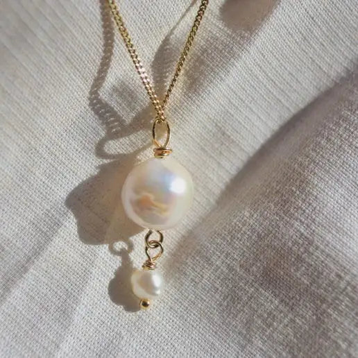 Pearla Baroque Pendant Necklace